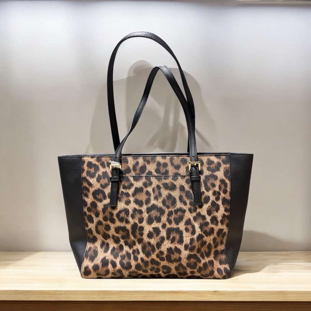 MICHAEL KORS Leopard Print Jet Set Tote Handbag- NEW WITH TAG ATTACHED
